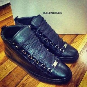 Balenciaga arena size 41 (us 8)